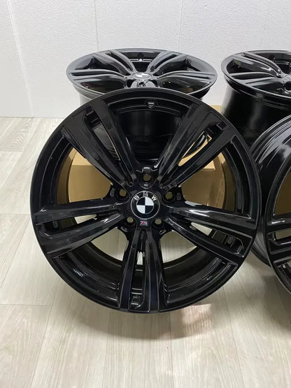 NEU* Original BMW 3er F30 F31 4er F32 F33 M 442M 19 Zoll Felgen Alufelgen 7852493 7846780 7852494 7846781 8x19 ET36 IS36 8,5x19 IS47 ET47 5x120 Black Edition Schwarz Hochglanz M Sport Line Felgensatz