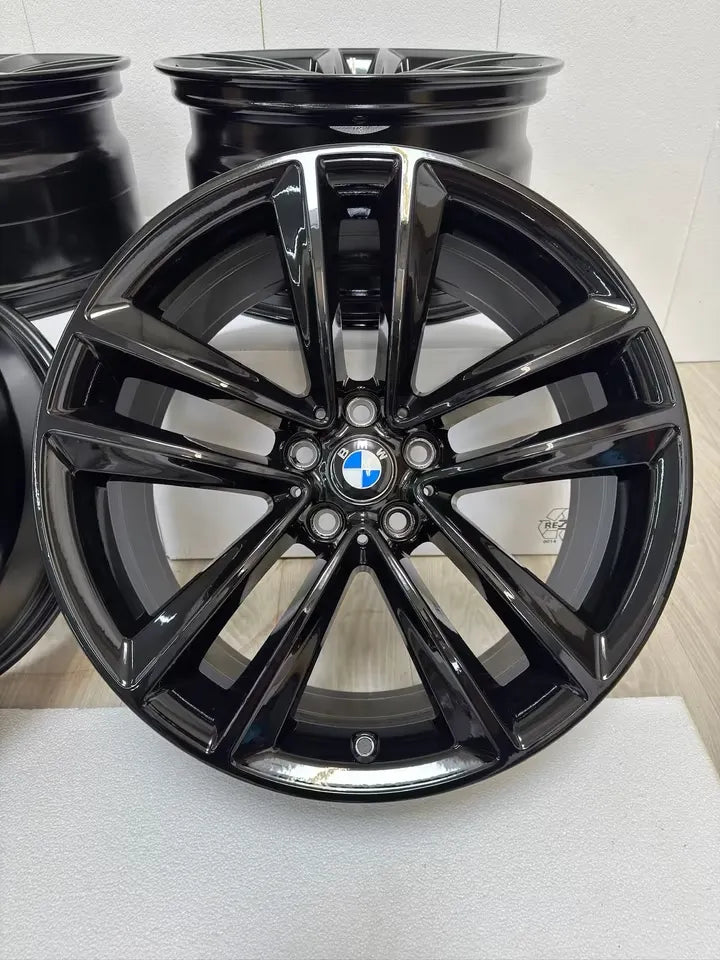 NEU* Original BMW 6er GT G32 7er G11 G12 Styling 630 Felgen Alufelgen 6883159 6881665 6863114 6883160 6867337 Schwarz Hochglanz 8,5x19 IS25 ET25 9,5x19 IS39 ET39 Gran Turismo Felgensatz