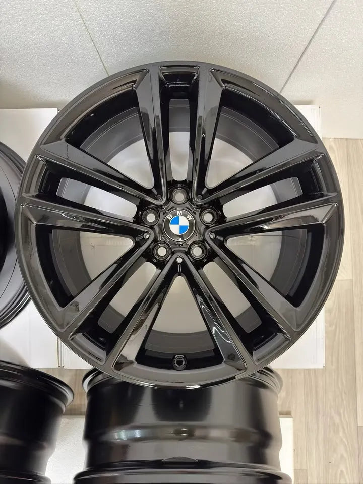 NEU* Original BMW 6er GT G32 7er G11 G12 Styling 630 Felgen Alufelgen 6883159 6881665 6863114 6883160 6867337 Schwarz Hochglanz 8,5x19 IS25 ET25 9,5x19 IS39 ET39 Gran Turismo Felgensatz