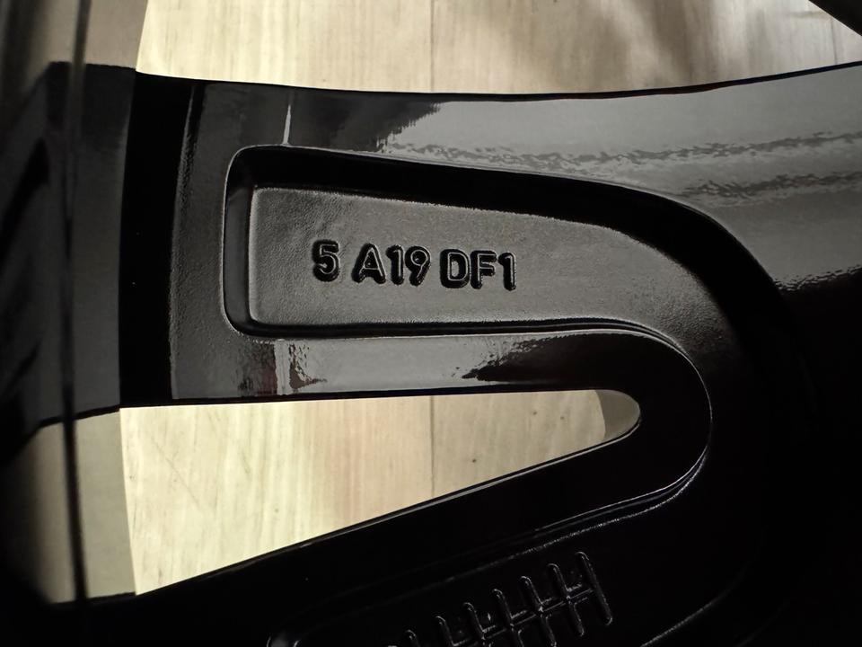 NEU Original BMW 7er i7 G70 X3 G45 M908M 21 Zoll Felgen Alufelgen Schwarz 5A19DF0 5A19DF1