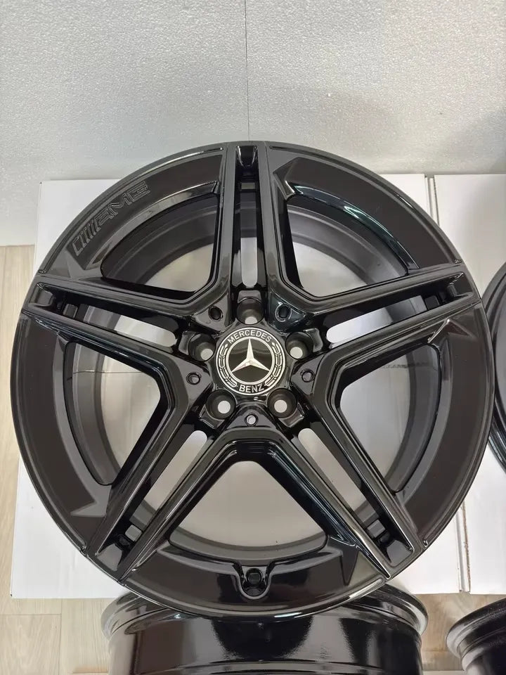 NEU* Original Mercedes A-Klasse A35 AMG W177 18 Zoll Felgen Alufelgen Black Edition Schwarz Hochglanz Sport Line 5x112 7,5x18 ET33 Felgensatz