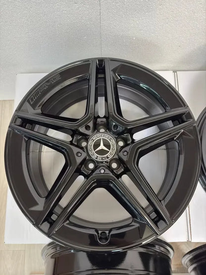 NEU* Original Mercedes A-Klasse A35 AMG W177 18 Zoll Felgen Alufelgen Black Edition Schwarz Hochglanz Sport Line 5x112 7,5x18 ET33 Felgensatz