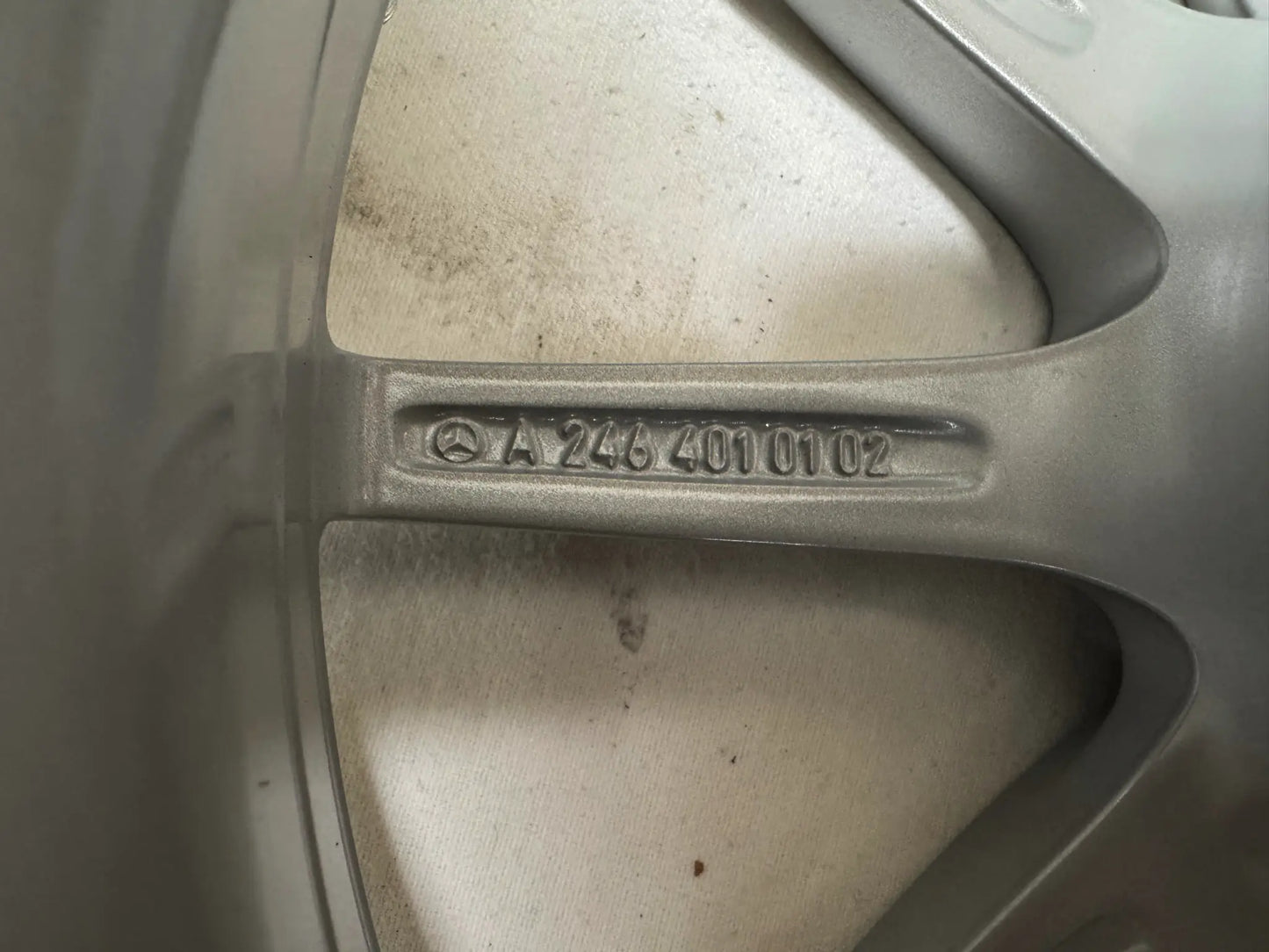 NEU Original Mercedes A-Klasse W176 B-Klasse W242 W246 CLA C117 17 Zoll Felge Alufelge A2464010102 Silber 6,5x17 ET49 Einzelfelge Ersatzfelge Limousine Coupé MwSt.