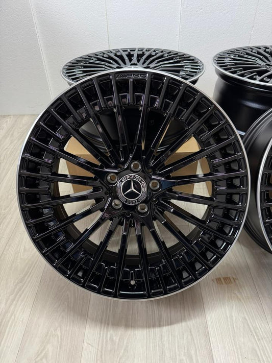 NEU Original Mercedes EQA H 243 EQB X 243 20 Zoll AMG Felgen Alufelgen Schwarz A2434010600