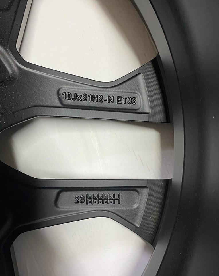 NEU Original Mercedes G-Klasse G63 W463 21 Zoll AMG Felgen Alufelgen Bicolor A4634011900