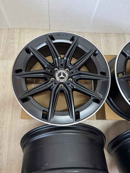 NEU Original Mercedes GLA H 247 GLB X 247 35 45 (S) AMG 20 Zoll Felgen Alufelgen A2474014600 Schwarz Matt & glanzgedrehtes Felgenhorn 4MATIC 8,5x20 ET51,5 5x112 Sport Line SUV Felgensatz
