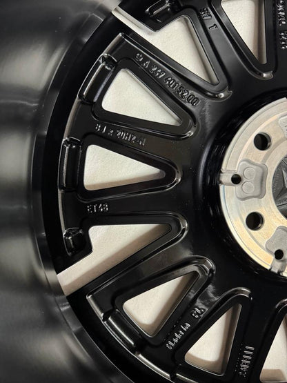 NEU Original Mercedes GLA H247 GLB X247 20 Zoll AMG Felgen Alufelgen A2474015200
