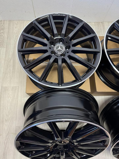 NEU Original Mercedes GLA H247 GLB X247 20 Zoll AMG Felgen Alufelgen Schwarz A2474011600