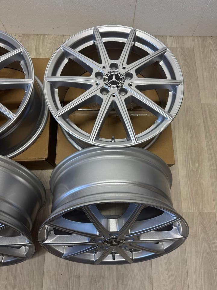 NEU Original Mercedes GLE V 167 300 d 350 d 4MATIC 18 Zoll Felgen Alufelgen Silber A1674010000