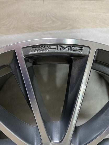 NEU Original Mercedes S-Klasse W223 V223 20 Zoll AMG Felgen Alufelgen A2234011500