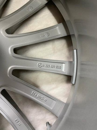 NEU Original Mercedes S-Klasse W223 V223 20 Zoll AMG Felgen Alufelgen A2234011500