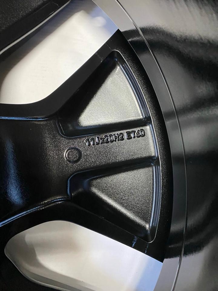 NEU Original Porsche Taycan 4S Turbo Aero 20 Zoll Felgen Alufelgen 9J1601025J 9J1601025K