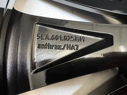 NEU* Original Skoda Enyaq iV Elroq Coupé 21 Zoll Betria Felgen Alufelgen 5LA601025P 5LA601025L 5LA601025BM 5LA601025BL Schwarz 8x20 ET45 9x20 ET42 Selection Sportline RS 80 85 85x Felgensatz SUV MwSt.