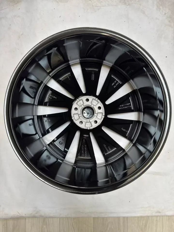 NEU* Original Skoda Enyaq iV Elroq Coupé 21 Zoll Betria Felgen Alufelgen 5LA601025P 5LA601025L 5LA601025BM 5LA601025BL Schwarz 8x20 ET45 9x20 ET42 Selection Sportline RS 80 85 85x Felgensatz SUV MwSt.