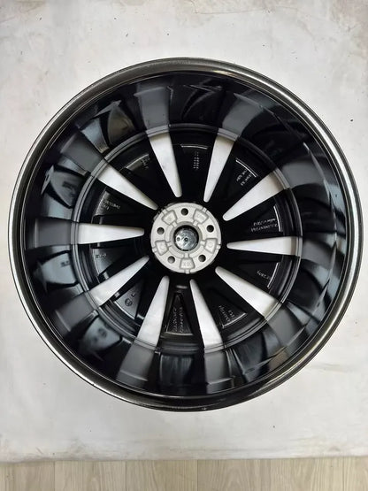 NEU* Original Skoda Enyaq iV Elroq Coupé 21 Zoll Betria Felgen Alufelgen 5LA601025P 5LA601025L 5LA601025BM 5LA601025BL Schwarz 8x20 ET45 9x20 ET42 Selection Sportline RS 80 85 85x Felgensatz SUV MwSt.
