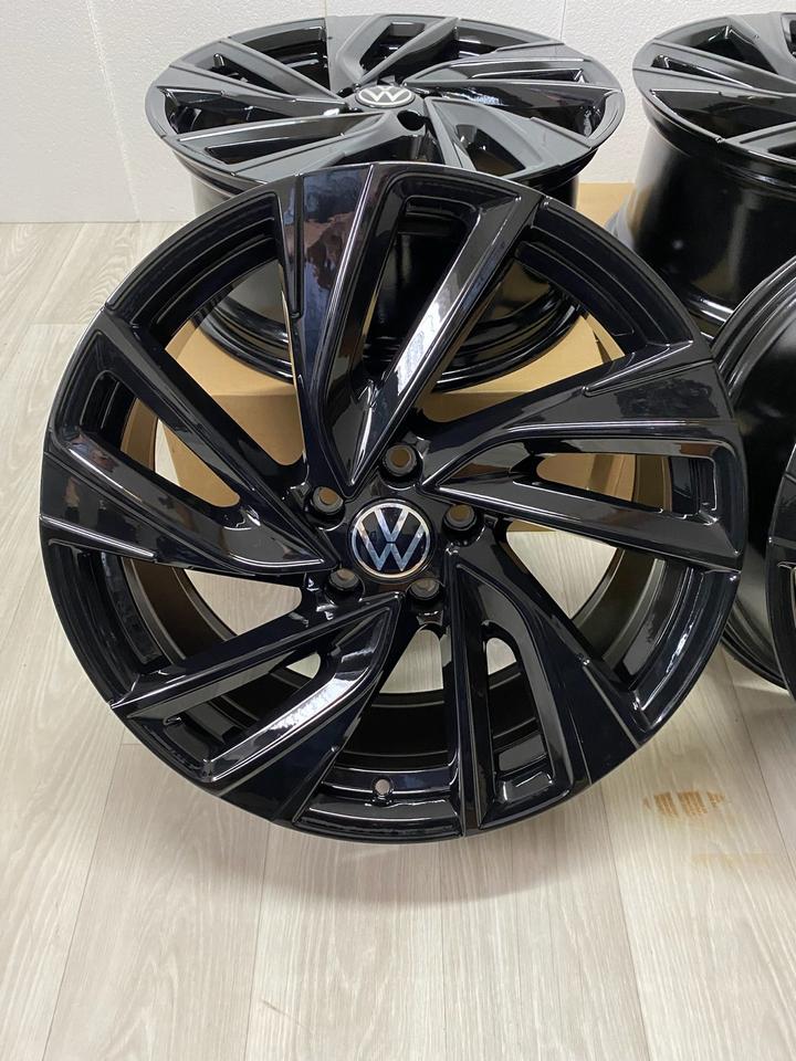 NEU Original VW Golf VIII 8 GTI GTD R 19 Zoll Adelaide Felgen Alufelgen Schwarz 5H0601025R