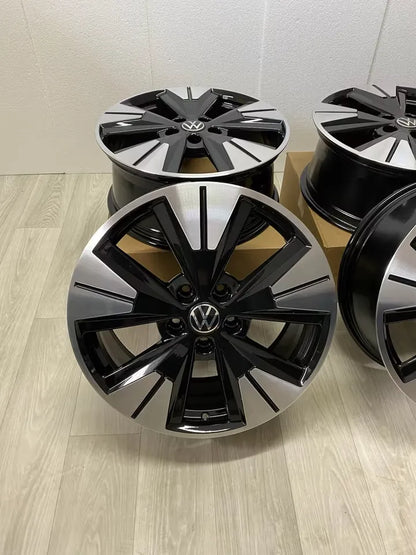 NEU* Original VW T7 Multivan Halmstad 19 Zoll Felgen Alufelgen 7T0601025C Bus Bulli 5x120 8x19 ET58 Schwarz Silber Glanzgedreht Felgensatz