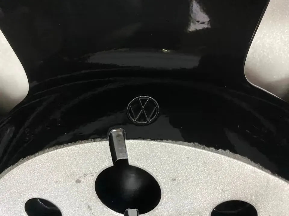 NEU* Original VW T7 Multivan Halmstad 19 Zoll Felgen Alufelgen 7T0601025C Bus Bulli 5x120 8x19 ET58 Schwarz Silber Glanzgedreht Felgensatz