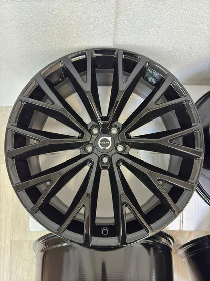 NEU Original Volvo XC60 II 2 22 Zoll R-Design Felgen Alufelgen Schwarz Hochglanz 31454682