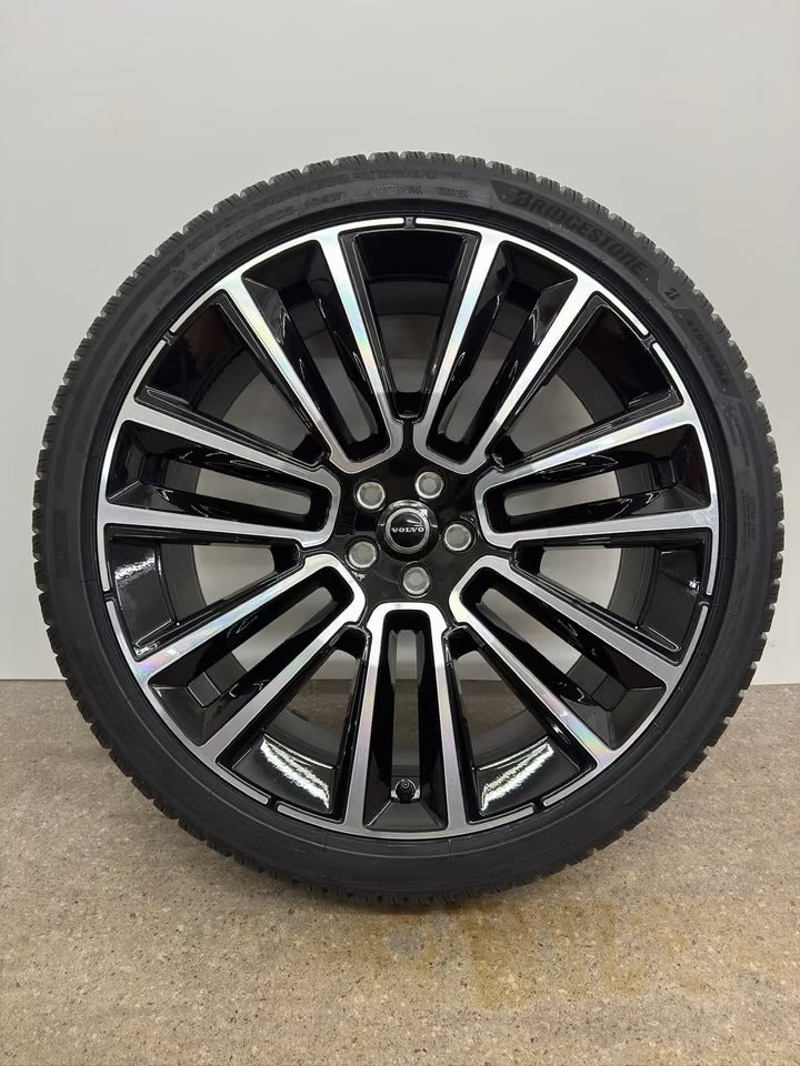NEU Original Volvo XC90 2 II 22 Zoll Winterräder Winterreifen Felgen 32294604 Alufelgen 7 Double Spoke Sport Plus Ultra 275/35 R22 104W 9x22 ET38,5 Schwarz Black Edition Winterradsatz SUV MwSt.