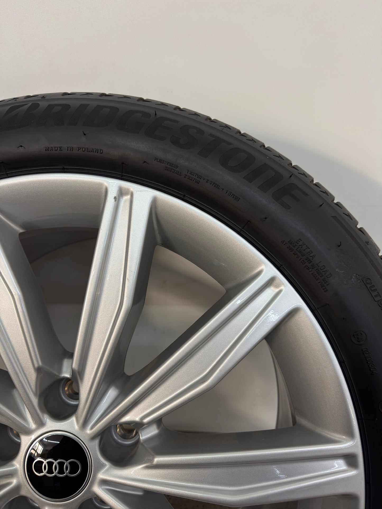 NEU* Original Audi A6 Allroad Quattro C8 4K 19 Zoll Sommerräder Sommerreifen Felgen Alufelgen 4K0601025G 235/50 R19 103Y 10-Speichen S-Line 8,5x19 ET40 RDKS