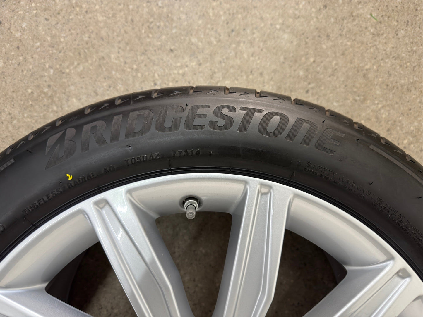 NEU* Original Audi A6 Allroad Quattro C8 4K 19 Zoll Sommerräder Sommerreifen Felgen Alufelgen 4K0601025G 235/50 R19 103Y 10-Speichen S-Line 8,5x19 ET40 RDKS