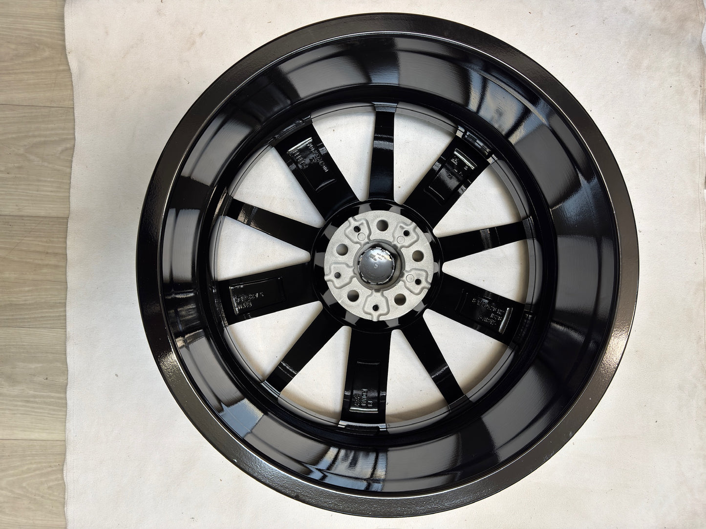 NEU* Original BMW 5er i5 G60 G61 G60E 20 Zoll M 938M Felgen Alufelgen 5A324E6 5A324E7 Black Edition Schwarz Hochglanz Sport M-Line 8,5x20 ET28 10x20 ET46 5x112 Limousine Touring Felgensatz MwSt.