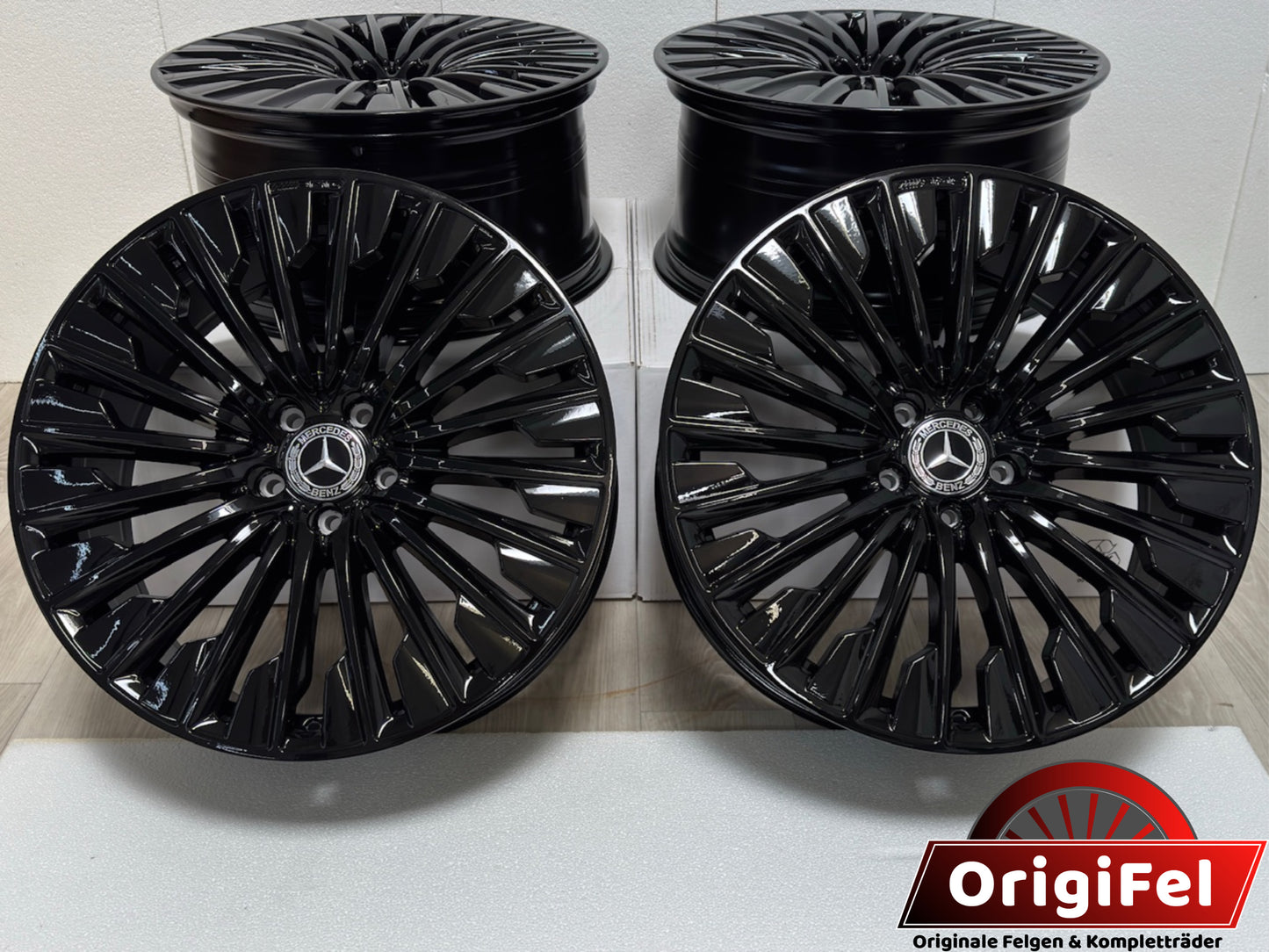 NEU* Original Mercedes E-Klasse W 214 S 214 20 Zoll AMG Felgen Alufelgen A2144010500 A2144010600 8,5x20 ET35,5 9,5x20 ET51 Black-Edition Schwarz Hochglanz Felgensatz Sport Line 4MATIC MwSt.