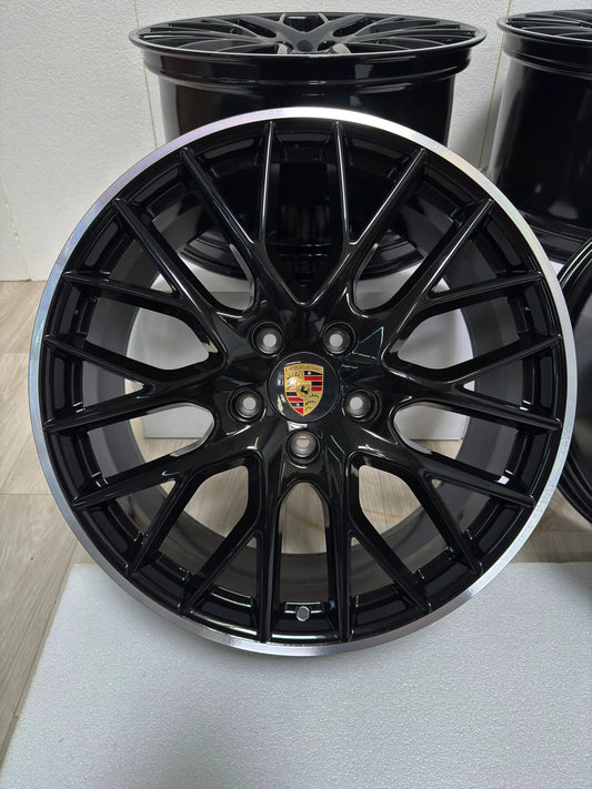 NEU* Original Porsche Panamera II G2 971 III G3 976 21 Zoll Sport Design Felgen Alufelgen 971601025D 971601025K 9,5x21 ET71 11,5x21 ET69 5x130 Turismo Limousine Schwarz Felgensatz MwSt.