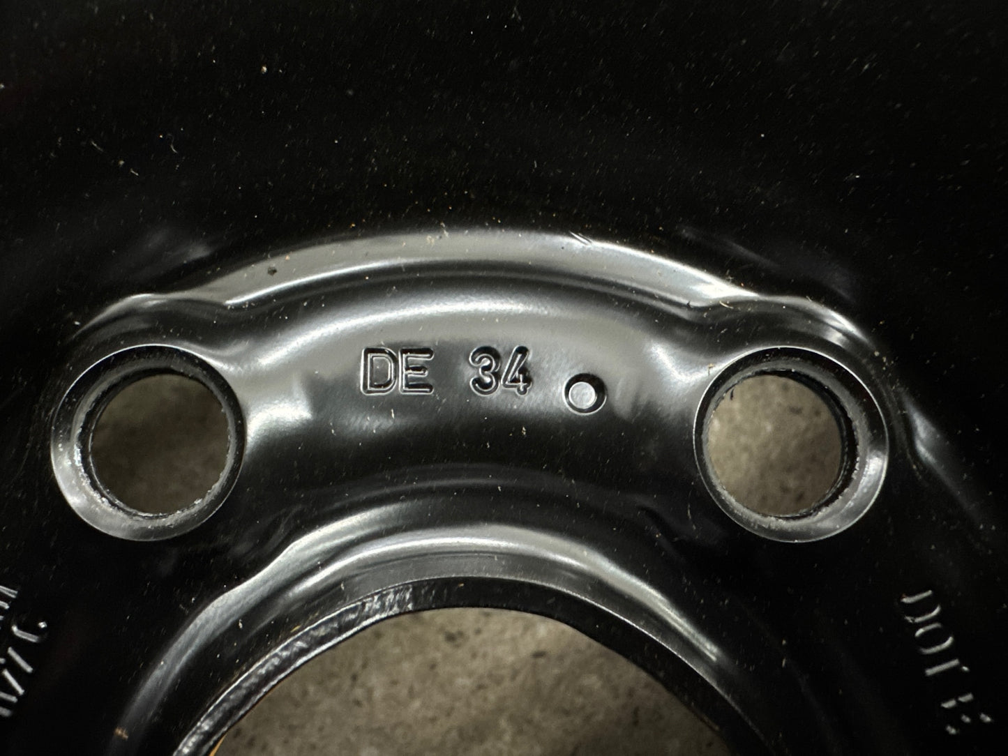 Neu Original VW Passat B8 3G Skoda Superb III 3V 215/60 R16 Zoll Sommerrräder Sommerreifen 3Q0601027 Stahlfelgen Felgen 6,5x16 ET41 5x112 Sommerkomplettradsatz