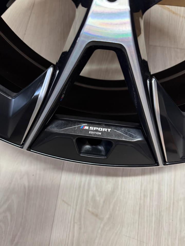 Neuw. Original BMW 5er G30 G31 20 Zoll Styling 1001 i Felgen Alufelgen M Sport Edition 6895212 6895213
