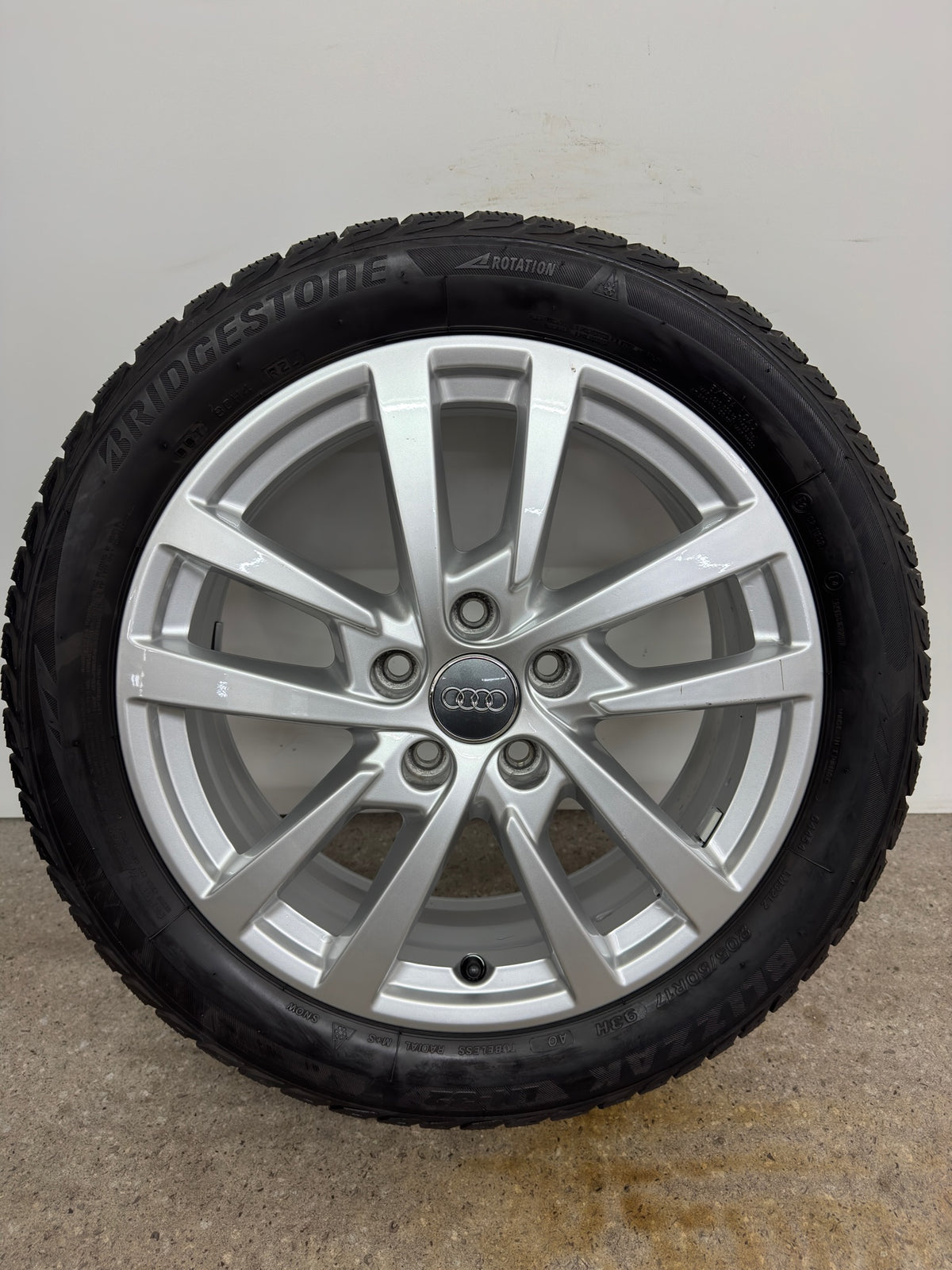 Original Audi A3 S3 8V 17 Zoll Winterräder Winterreifen Felgen 8V0601025DH 205/50 R17 93H 5x112 Alufelgen 6x17 ET48 Silber Limousine Sportback Winterradsatz M+S MwSt.