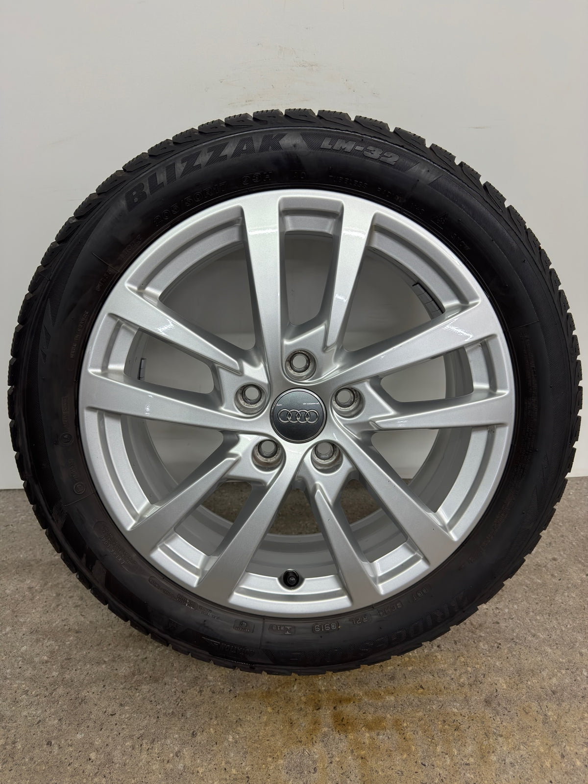 Original Audi A3 S3 8V 17 Zoll Winterräder Winterreifen Felgen 8V0601025DH 205/50 R17 93H 5x112 Alufelgen 6x17 ET48 Silber Limousine Sportback Winterradsatz M+S MwSt.