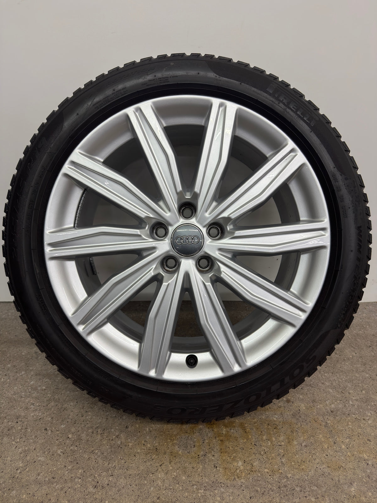 Original Audi A6 S6 C8 4K 19 Zoll Winterräder Winterreifen Felgen 4K0601025M Alufelgen 245/45 R19 102V M+S S-Line Silber Sport Limousine Avant 8x19 ET39 Winterradsatz Pirelli