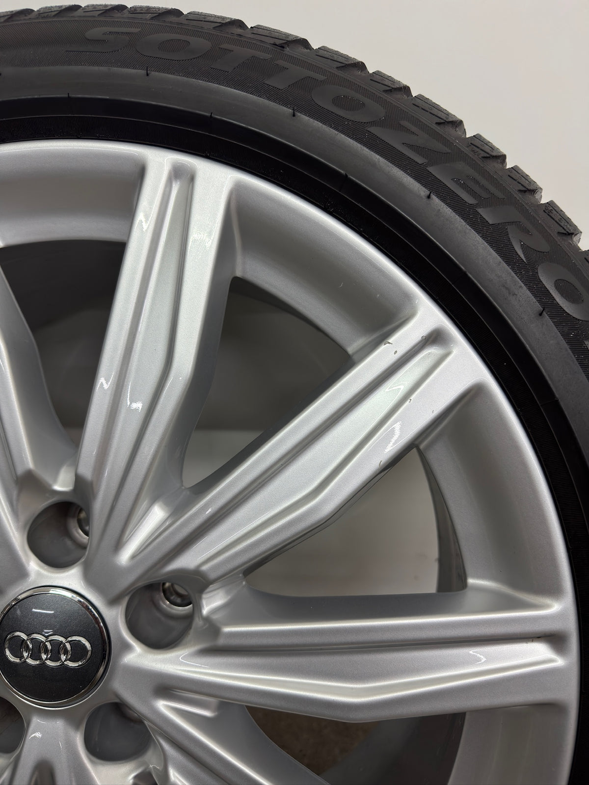 Original Audi A6 S6 C8 4K 19 Zoll Winterräder Winterreifen Felgen 4K0601025M Alufelgen 245/45 R19 102V M+S S-Line Silber Sport Limousine Avant 8x19 ET39 Winterradsatz Pirelli
