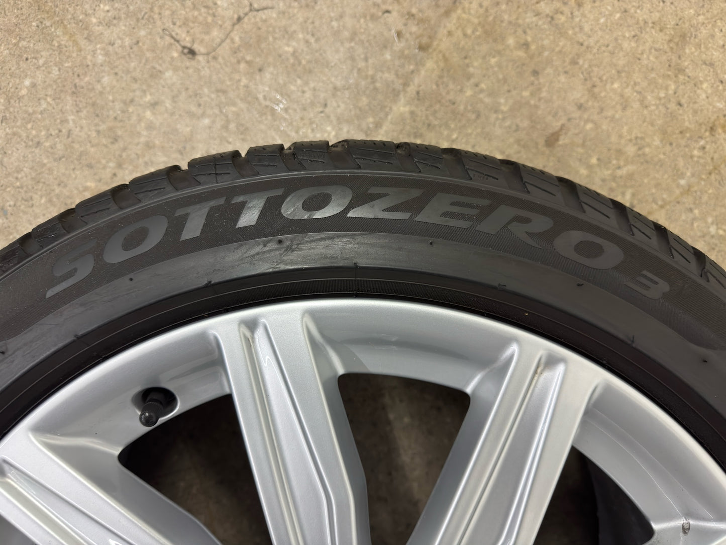 Original Audi A6 S6 C8 4K 19 Zoll Winterräder Winterreifen Felgen 4K0601025M Alufelgen 245/45 R19 102V M+S S-Line Silber Sport Limousine Avant 8x19 ET39 Winterradsatz Pirelli