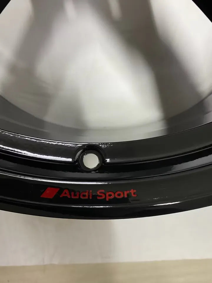 NEU* Original Audi Q5 SQ5 FY Sportback 21 Zoll Felgen 5 Arm Polygon Blade Alufelgen 80A601025AR SUV 8,5x21 ET34 S-Line Black Edition Schwarz Hochglanz Audi Sport Beschriftung Felgensatz