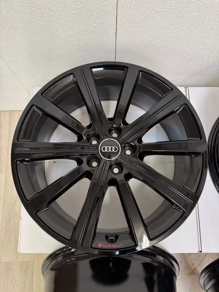 NEU* Original Audi RS Q3 F3 19 Zoll Felgen Alufelgen 83A601025BE 83A601025AB RSQ3 Schwarz Black Edition Alufelgen Audi Sport SUV 7,5x19 ET38 5x112 Sportback Felgensatz