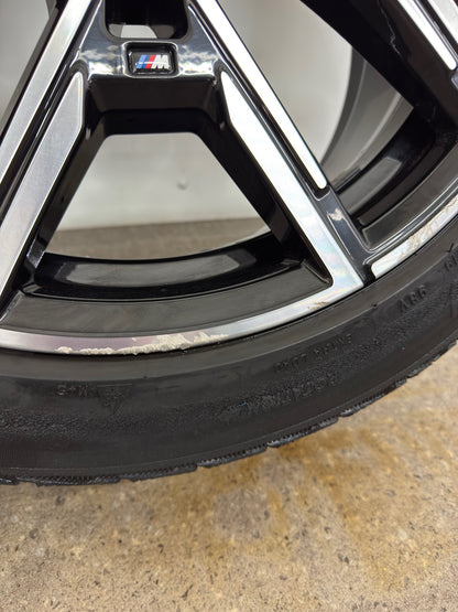 Original BMW i4 G26 Gran Coupé 19 Zoll M 859M Winterräder Winterreifen Felgen 8747304 5A50407 8747305 Alufelgen 245/40 R19 98V 255/40 R19 100V M+S Styling Schwarz Bicolor Winterradsatz MwSt.
