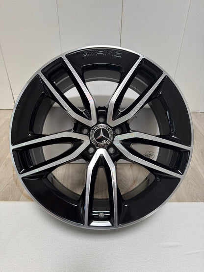 Original Mercedes E-Klasse W213 43 53 AMG 20 Zoll Felge A2134015000 Alufelge Einzelfelge W213 S213 C238 A238 9x20 ET49 Schwarz Glanzgedreht Limousine T-Modell Ersatzfelge