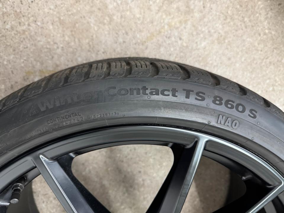 Original Porsche 911 992 Carrera 4S GTS 20 21 Zoll Winterreifen Winterräder Felgen