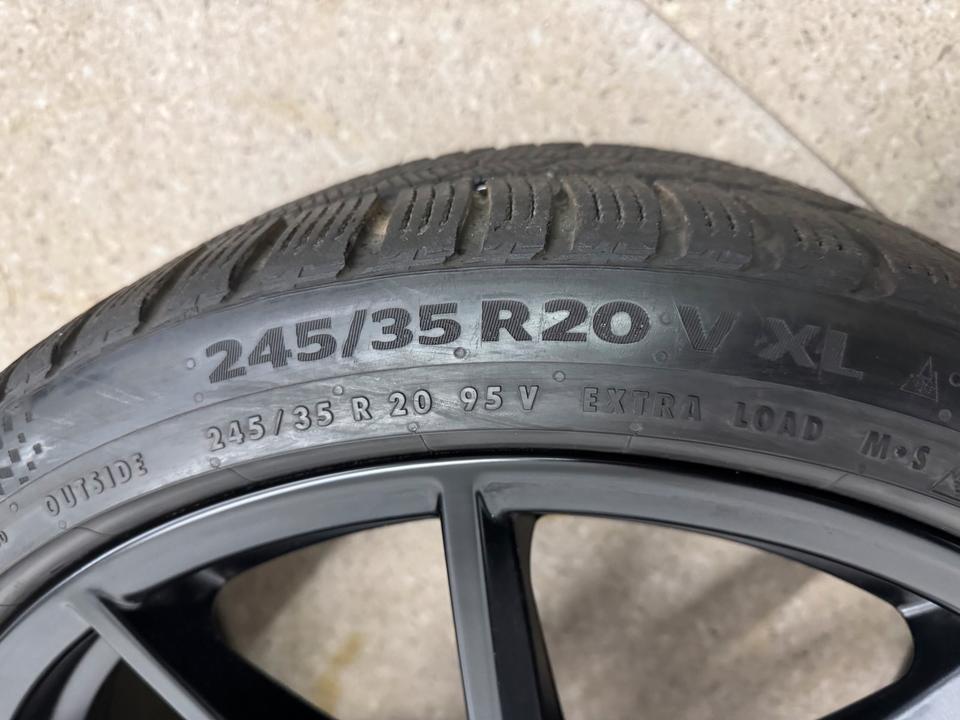Original Porsche 911 992 Carrera 4S GTS 20 21 Zoll Winterreifen Winterräder Felgen