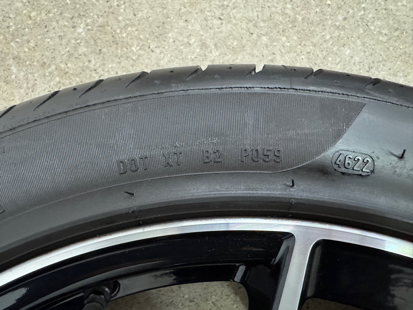 Original Porsche Macan II 2 III 3 20 Zoll Sommerräder Sommerreifen Felgen Alufelgen 95B601025EJ 95B601025EK 265/45 R20 104Y 295/40 R20 106Y Sport