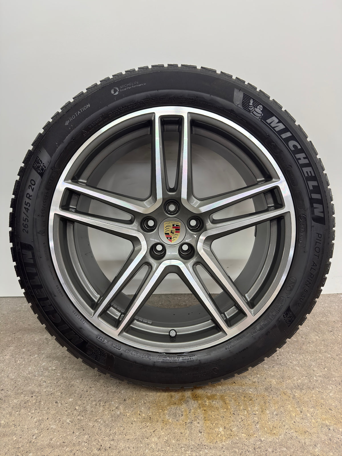 WIE NEU DOT23 Original Porsche Macan II 2 III 3 20 Zoll Winterräder Winterreifen Felgen Alufelgen 95B601025DG 95B601025DH 265/45 R20 104V 295/40 R20 106V Sport Exclusive Bicolor SUV M+S