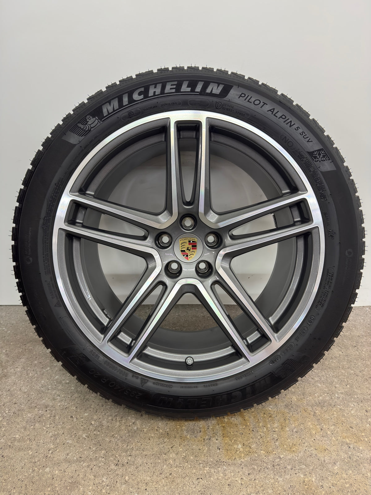 WIE NEU DOT23 Original Porsche Macan II 2 III 3 20 Zoll Winterräder Winterreifen Felgen Alufelgen 95B601025DG 95B601025DH 265/45 R20 104V 295/40 R20 106V Sport Exclusive Bicolor SUV M+S