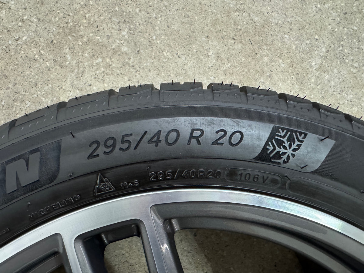 WIE NEU DOT23 Original Porsche Macan II 2 III 3 20 Zoll Winterräder Winterreifen Felgen Alufelgen 95B601025DG 95B601025DH 265/45 R20 104V 295/40 R20 106V Sport Exclusive Bicolor SUV M+S