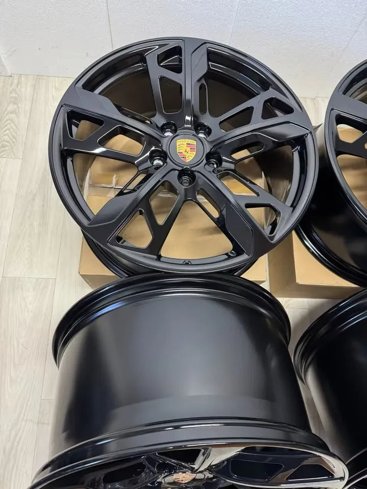 NEU* Original Porsche Taycan 21 Zoll Cross Turismo Felgen Alufelgen 9J1601025AL 9J1601025AM 9,5x21 ET60 11,5x21 ET66 Turbo S GTS GT 4 S Aero Cross Turismo Sport Felgensatz 9J1 Schwarz MwSt.