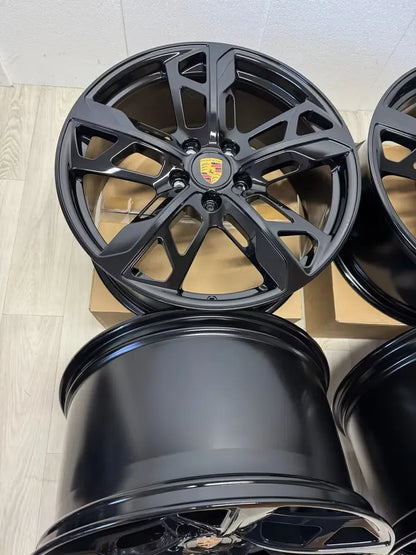 NEU* Original Porsche Taycan 21 Zoll Cross Turismo Felgen Alufelgen 9J1601025AL 9J1601025AM 9,5x21 ET60 11,5x21 ET66 Turbo S GTS GT 4 S Aero Cross Turismo Sport Felgensatz 9J1 Schwarz MwSt.