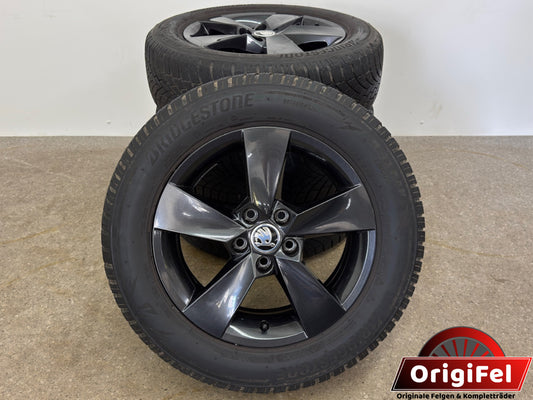 Original Skoda Fabia IV 4 PJ 15 Zoll Hadar Winterräder Winterreifen Felgen 6VA601025 Alufelgen Schwarz 185/65 R15 92T M+S Bridgestone Limousine Winterradsatz MwSt.