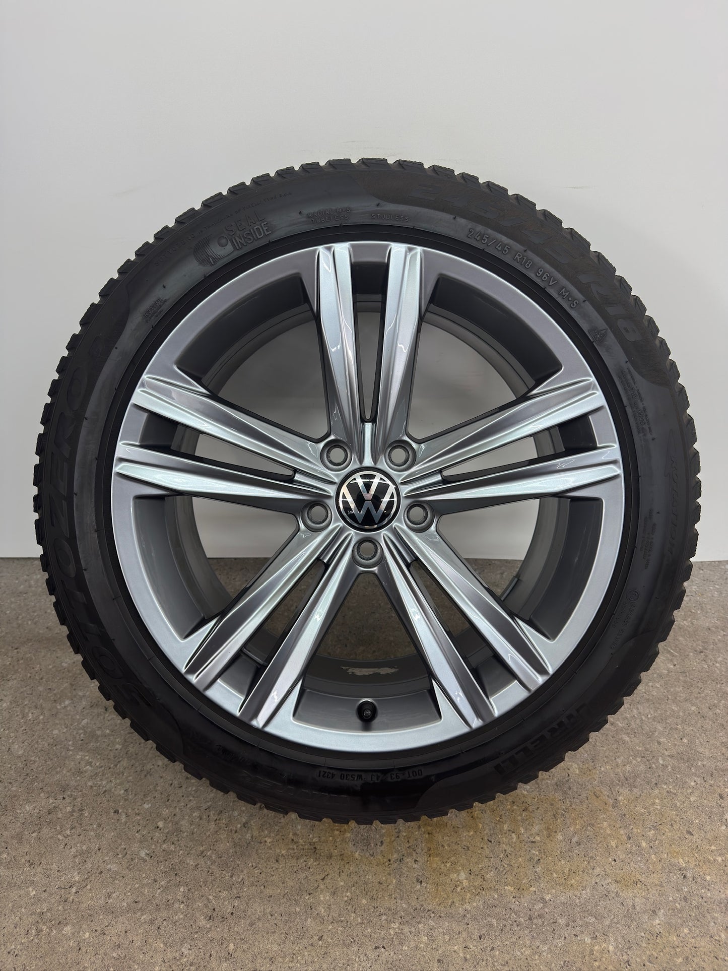 Original VW Arteon 3H Shooting Brake 18 Zoll Sebring Winterräder Winterreifen Felgen 3G8601025N Alufelgen Anthrazit R-Line 245/45 R18 96V Winterradsatz M+S MwSt. ausweisbar